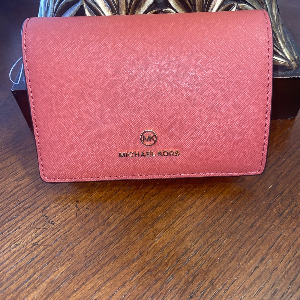 Michael Kors wallets ❤️